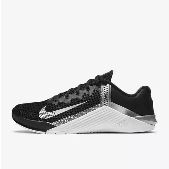 New Nike Metcon 6 Womens Size 13 Men’s 11.5 Shoes